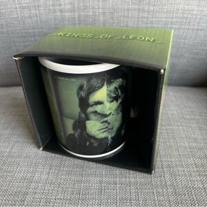 NIB Kings of Leon Smoking Gun Tours Standard Size Coffee Mug